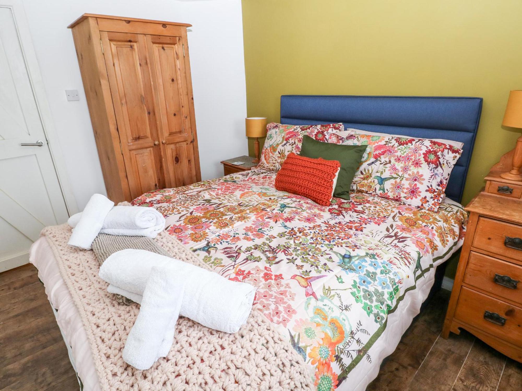 Вилла The Coach House Тенби Экстерьер фото
